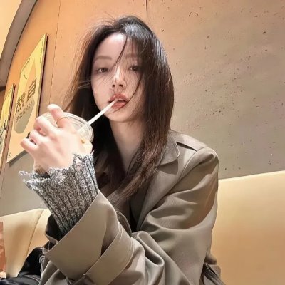 航向热带岛屿的冰山